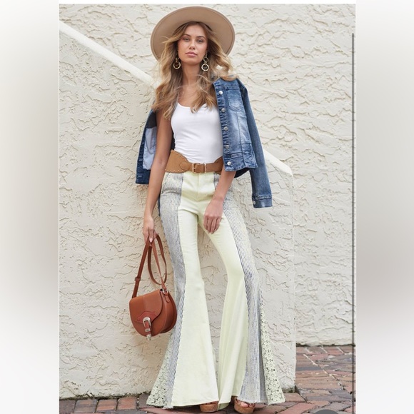 New Vintage style Flare Jeans - Picture 4 of 6